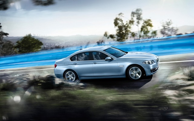 BMW ActiveHybrid 5 2015. Desktop wallpaper