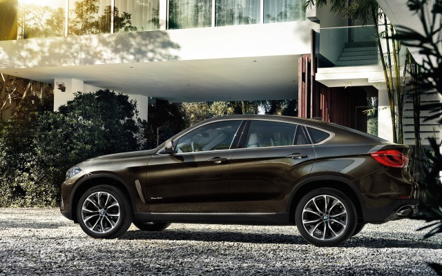 BMW X6 2015. Desktop wallpaper