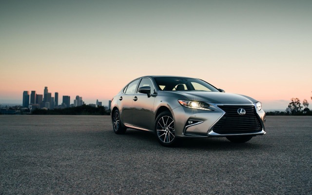 Lexus ES 350 2016. Desktop wallpaper