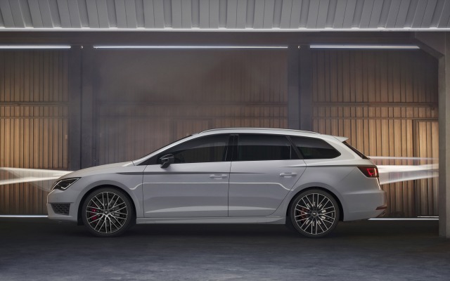 SEAT Leon ST Cupra 2015. Desktop wallpaper