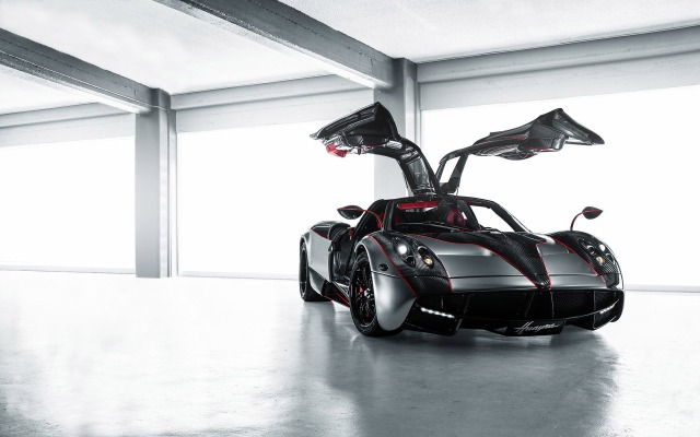 Pagani Huayra SS Customs 2015. Desktop wallpaper