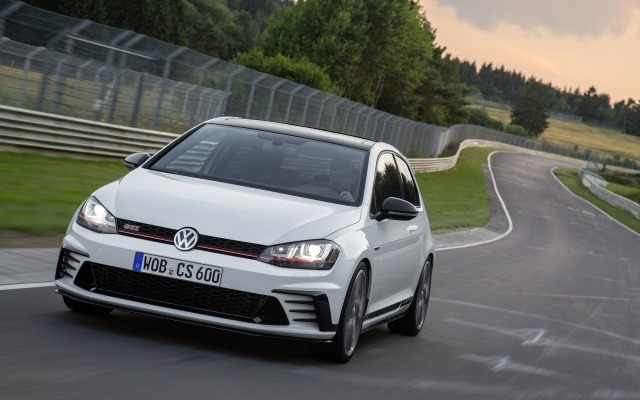 Volkswagen Golf GTI Clubsport 2016. Desktop wallpaper