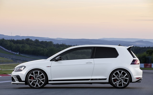 Volkswagen Golf GTI Clubsport 2016. Desktop wallpaper