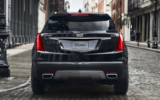 Cadillac XT5 2017. Desktop wallpaper