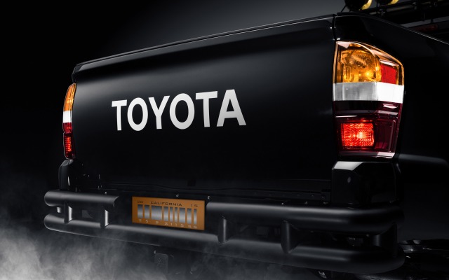 Toyota Tacoma Back to the Future Concept 2016. Desktop wallpaper