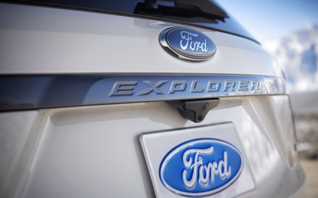 Ford Explorer XLT Appearance Package 2017. Desktop wallpaper