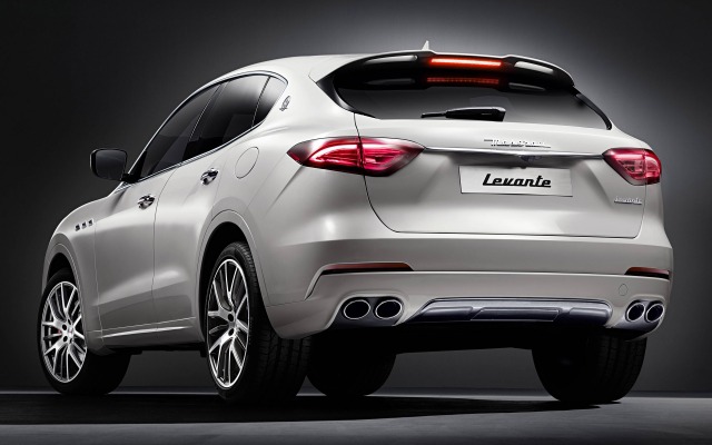 Maserati Levante 2017. Desktop wallpaper