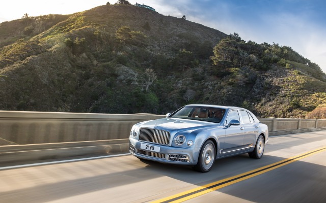 Bentley Mulsanne 2016. Desktop wallpaper