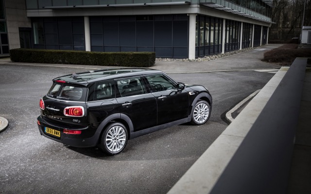 MINI Clubman One D 2016. Desktop wallpaper