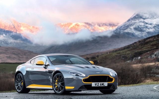 Aston Martin Vantage S 2016. Desktop wallpaper