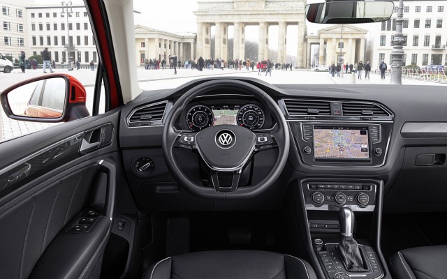 Volkswagen Tiguan 2016. Desktop wallpaper