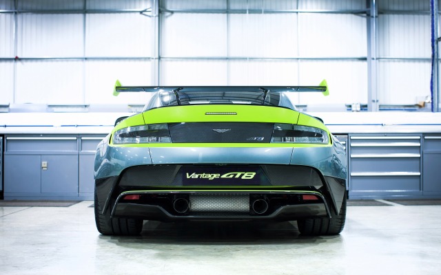 Aston Martin Vantage GT8 2016. Desktop wallpaper