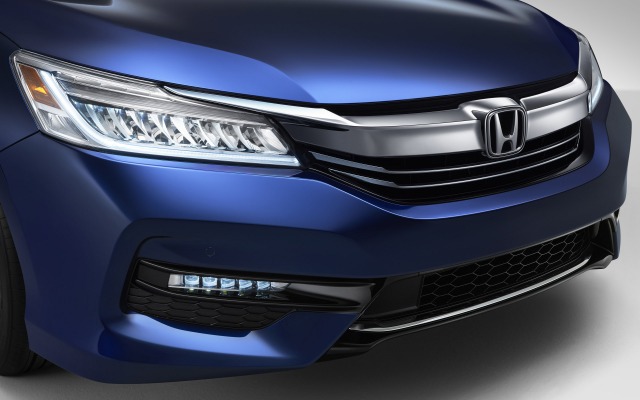 Honda Accord Hybrid 2017. Desktop wallpaper