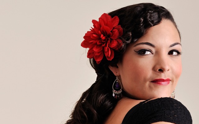 Caro Emerald. Desktop wallpaper