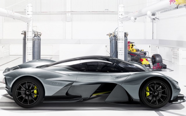 Aston Martin Red Bull Racing AM-RB 001 2018. Desktop wallpaper