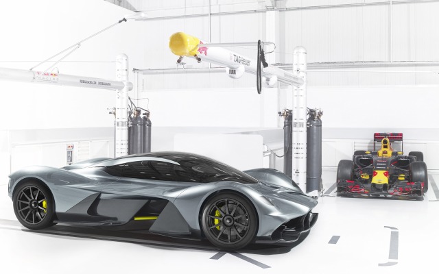 Aston Martin Red Bull Racing AM-RB 001 2018. Desktop wallpaper