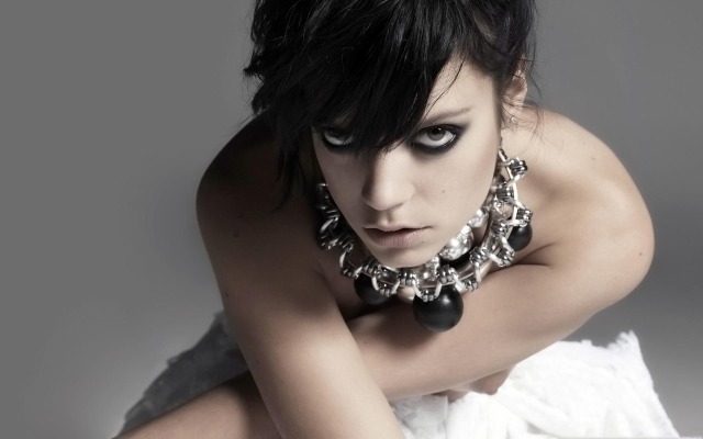 Lily Allen. Desktop wallpaper