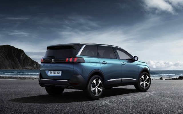 Peugeot 5008 2017. Desktop wallpaper