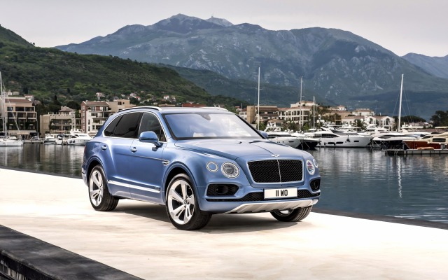 Bentley Bentayga Diesel 2017. Desktop wallpaper