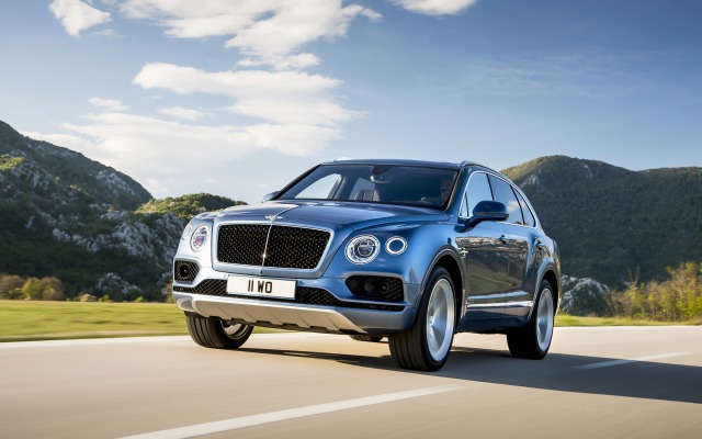 Bentley Bentayga Diesel 2017. Desktop wallpaper