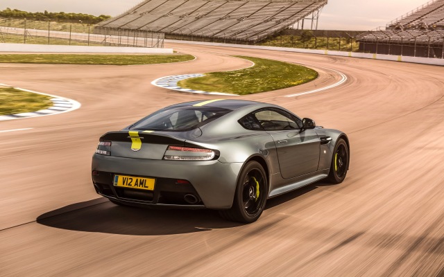 Aston Martin Vantage AMR 2018. Desktop wallpaper