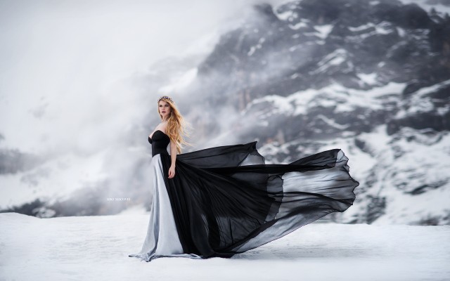 Venkara C. Desktop wallpaper