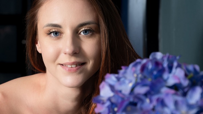 Liana Luck. Desktop wallpaper