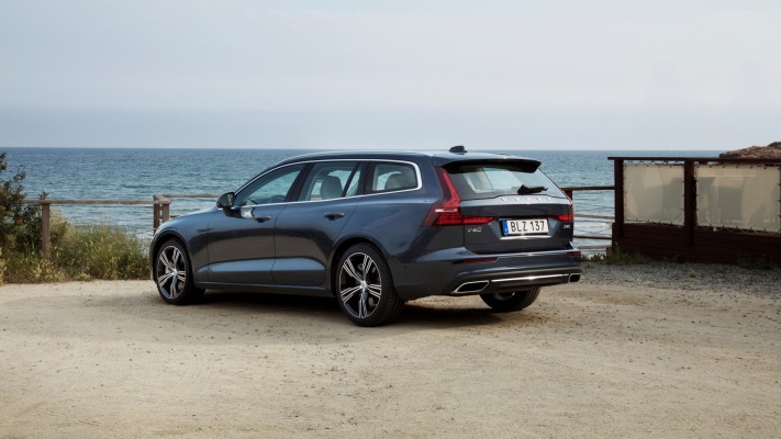 Volvo V60 Inscription 2018. Desktop wallpaper