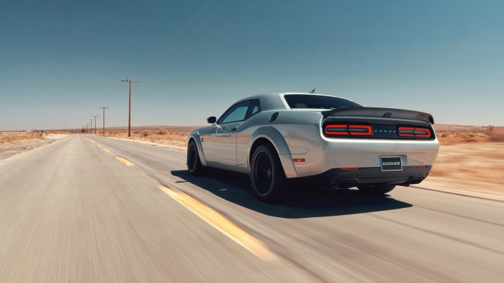 Dodge Challenger SRT Hellcat 2019. Desktop wallpaper