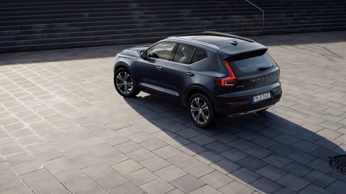 Volvo XC40 2018. Desktop wallpaper