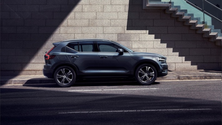 Volvo XC40 2018. Desktop wallpaper