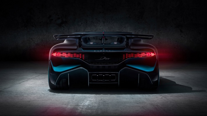 Bugatti Divo 2019. Desktop wallpaper