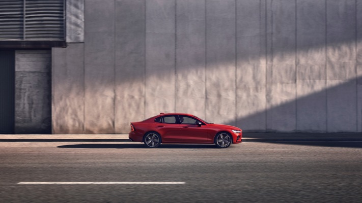 Volvo S60 T6 2018. Desktop wallpaper