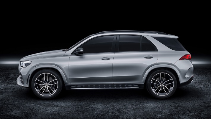 Mercedes-Benz GLE 450 4MATIC AMG 2019. Desktop wallpaper