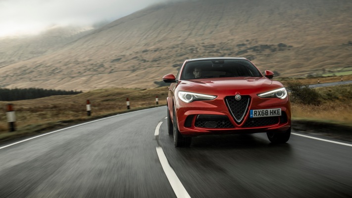 Alfa Romeo Stelvio Quadrifoglio 2018. Desktop wallpaper