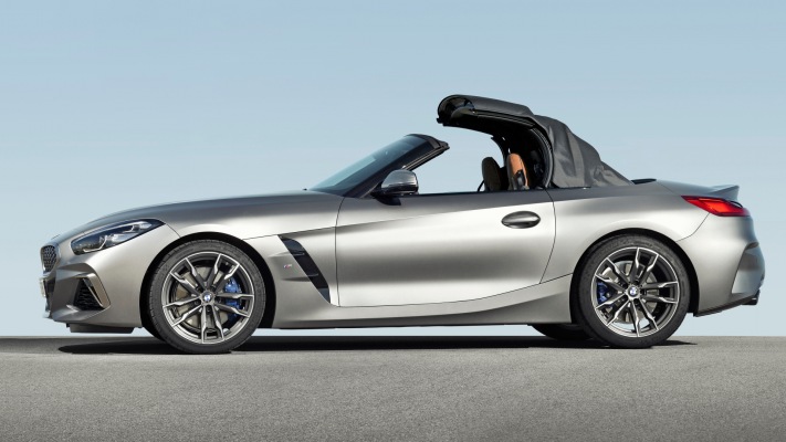 BMW Z4 M40i 2018. Desktop wallpaper