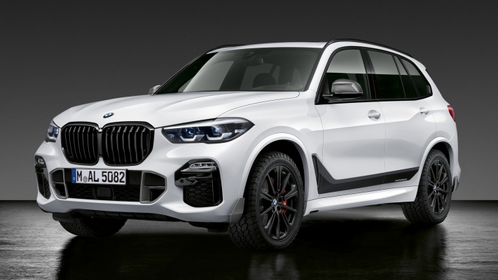 BMW X5 M 2018. Desktop wallpaper