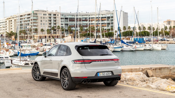 Porsche Macan S 2019. Desktop wallpaper