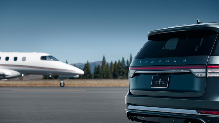 Lincoln Aviator Black Label 2019. Desktop wallpaper