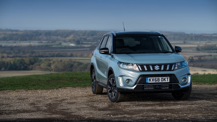 Suzuki Vitara UK Version 2019. Desktop wallpaper