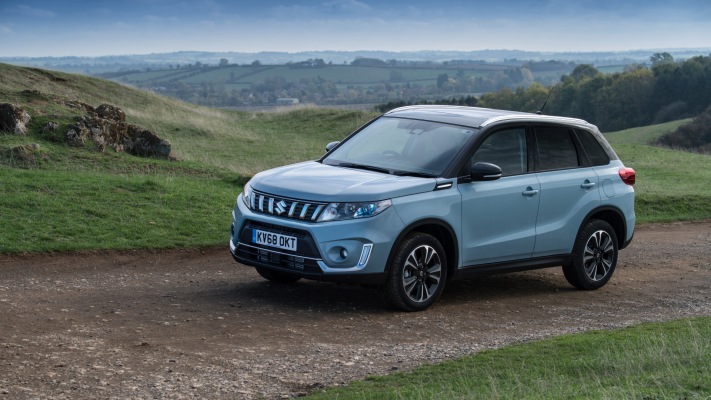 Suzuki Vitara UK Version 2019. Desktop wallpaper