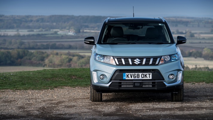 Suzuki Vitara UK Version 2019. Desktop wallpaper