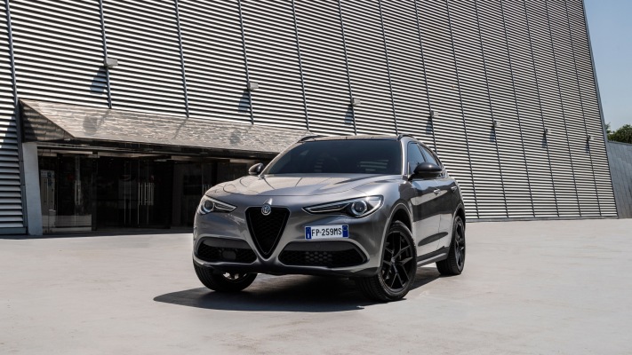 Alfa Romeo Stelvio B-Tech 2018. Desktop wallpaper