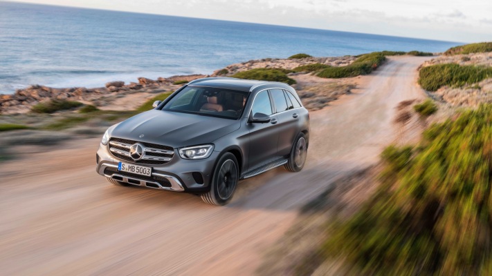 Mercedes-Benz GLC 300 2019. Desktop wallpaper