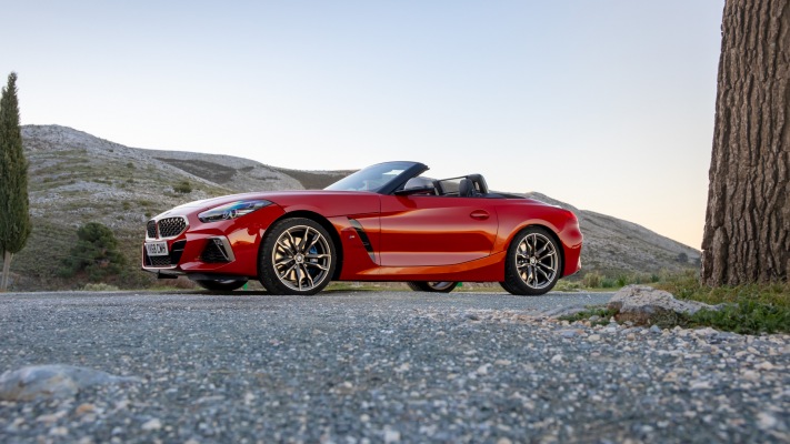 BMW Z4 M40i Roadster UK Version 2019. Desktop wallpaper