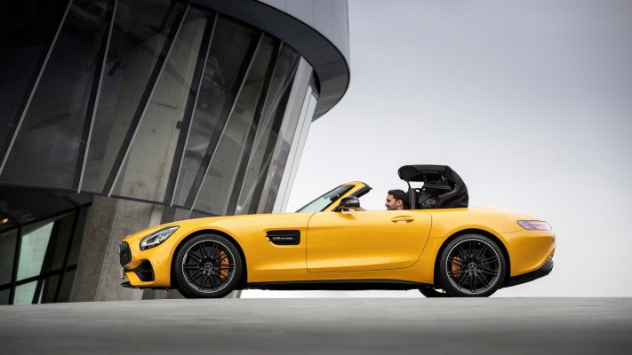 Mercedes-AMG GT S Roadster 2019. Desktop wallpaper