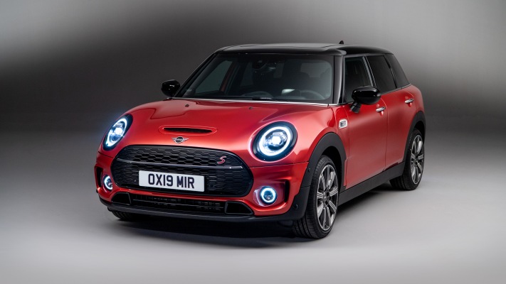 MINI Clubman Cooper S 2019. Desktop wallpaper