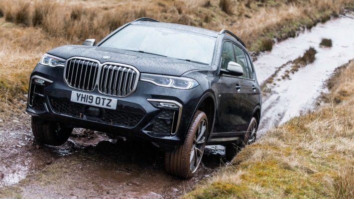 BMW X7 xDrive M50d UK Version 2019. Desktop wallpaper