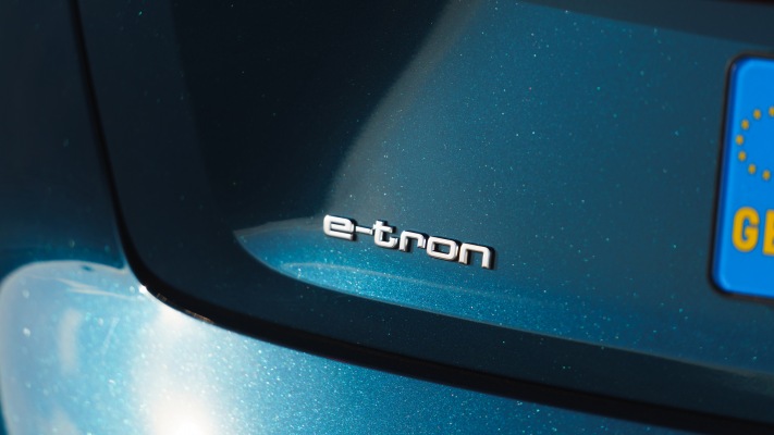 Audi e-tron SUV UK Version 2019. Desktop wallpaper