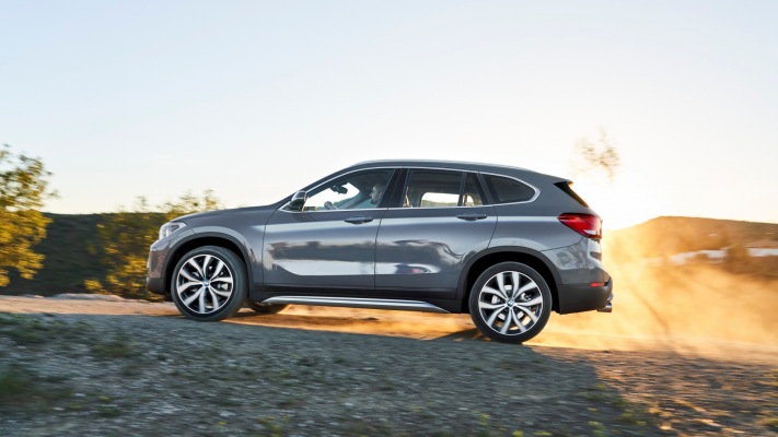 BMW X1 xDrive25i 2019. Desktop wallpaper